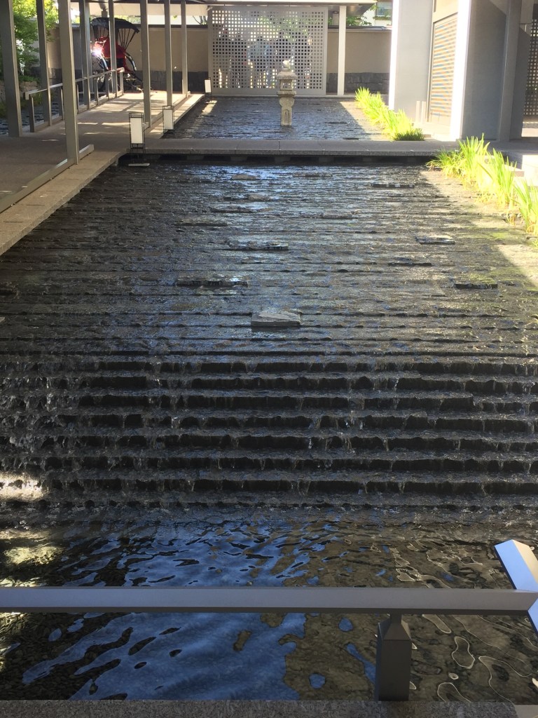 water feature at Ritz Carlton